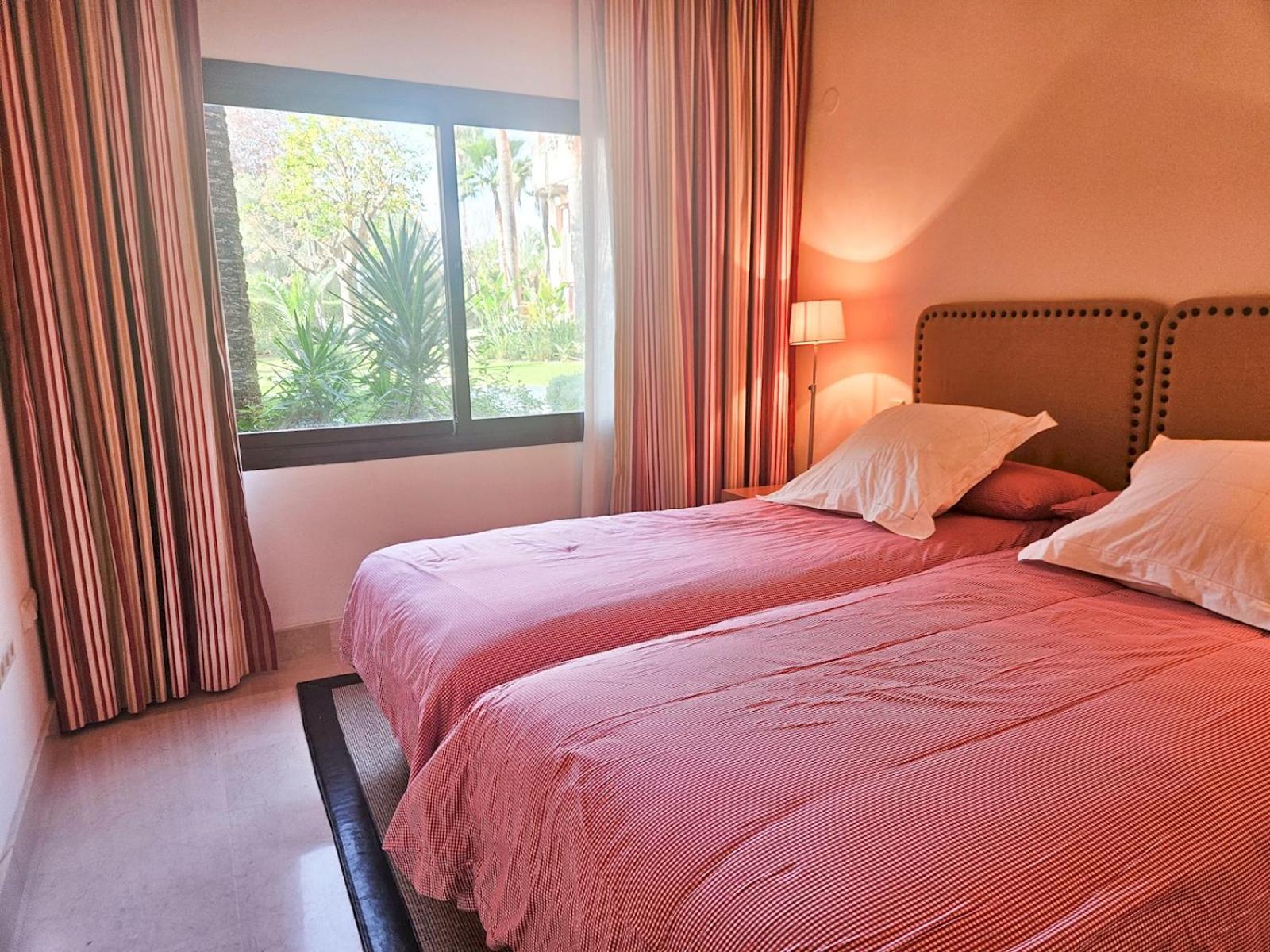 Apartment Pass The Keys Beachfront In San Pedro *