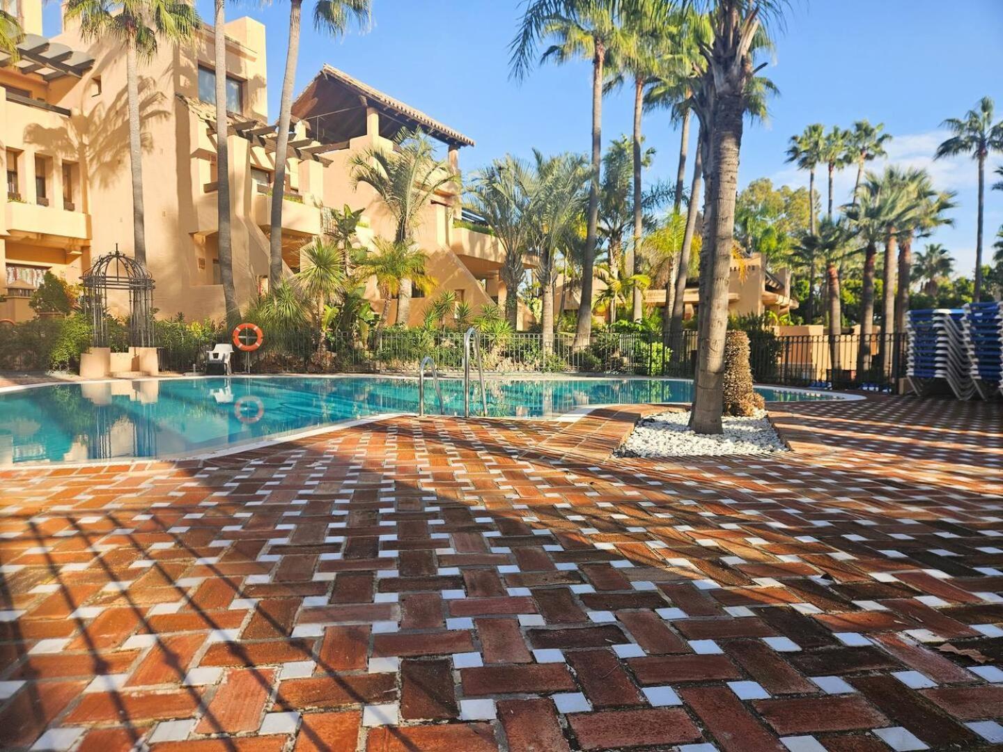 Pass The Keys Beachfront In San Pedro Marbella