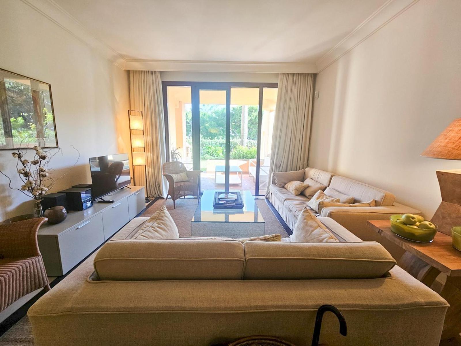 Apartment Pass The Keys Beachfront In San Pedro Marbella